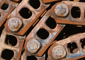 アルミ棒加工を行う専門業者の選び方