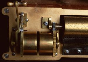 オープンパック型のヘッドホンについて